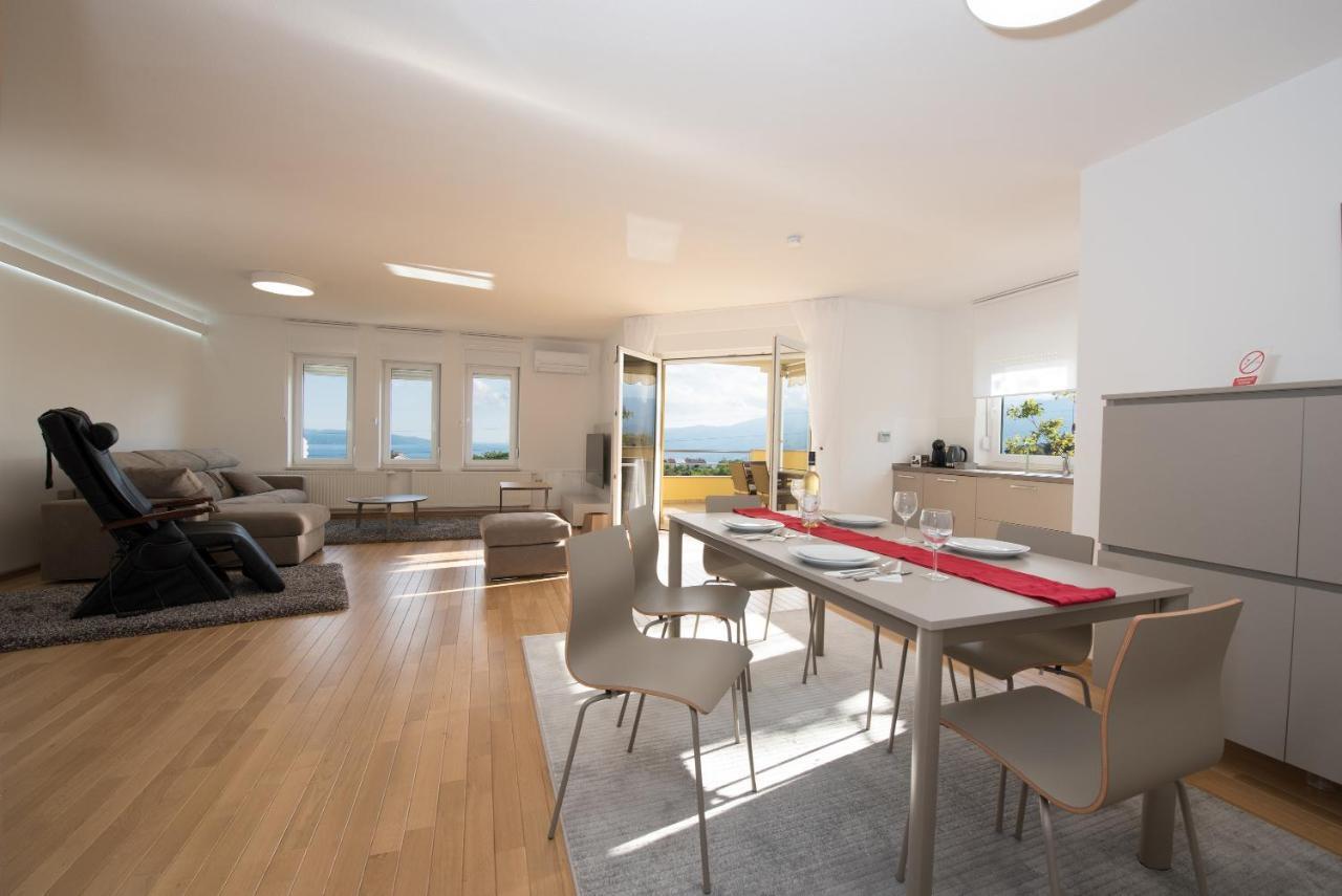 Apartmani Bilic 卡斯塔 外观 照片
