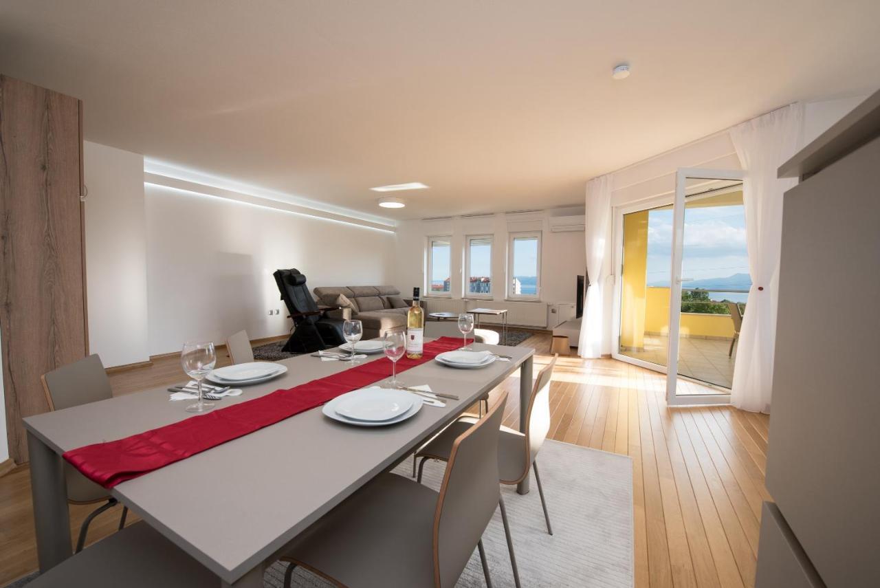 Apartmani Bilic 卡斯塔 外观 照片